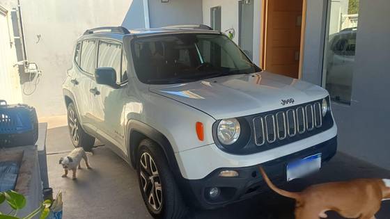 JEEP RENEGADE 2.0 16V TURBO DIESEL SPORT 4P 4X4 AUTOMÁTICO JEEP RENEGADE 2.0 16V TURBO DIESEL SPORT 4P 4X4 AUTOMÁTICO